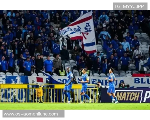 上港与申花激战回顾精彩视频集锦尽览比赛亮点与精彩瞬间